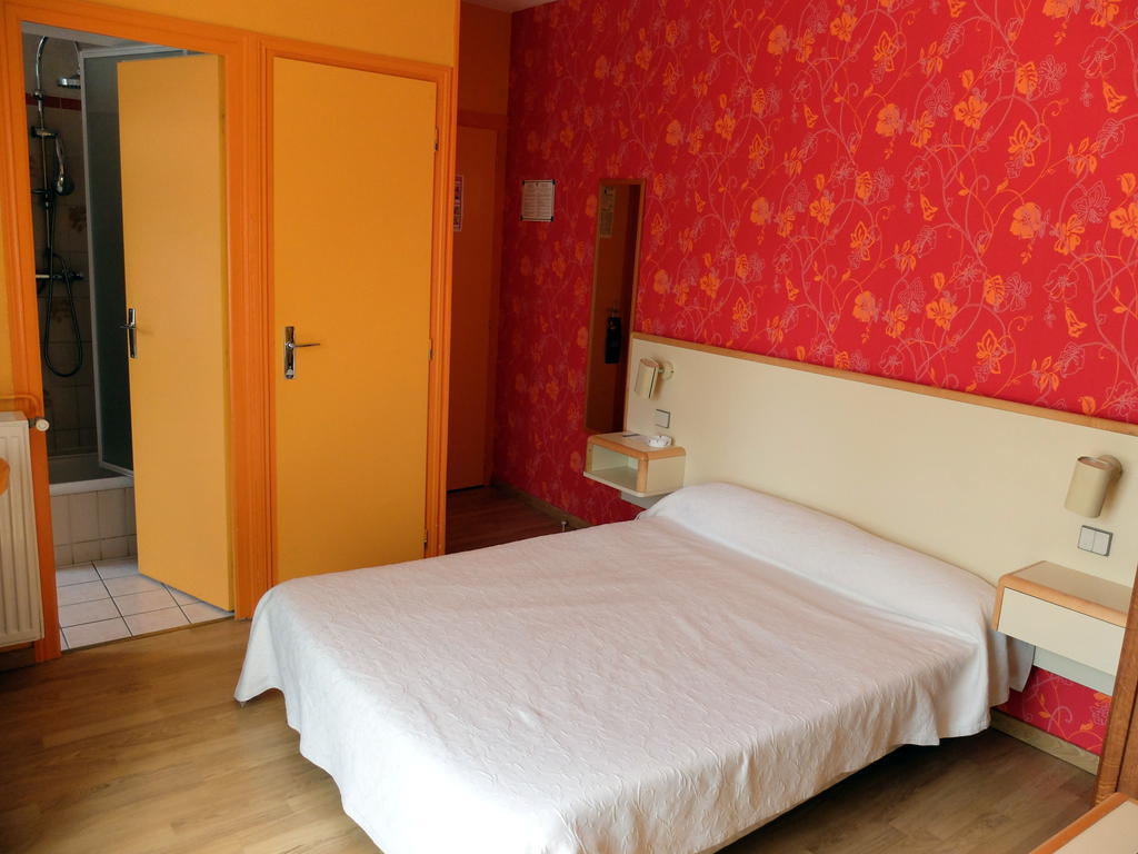 Les Messageries Saint-Flour (Cantal) Quarto foto