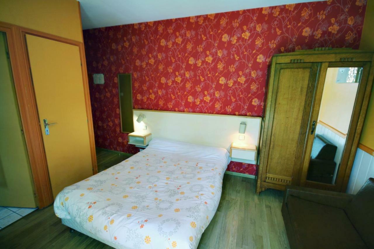 Les Messageries Saint-Flour (Cantal) Quarto foto