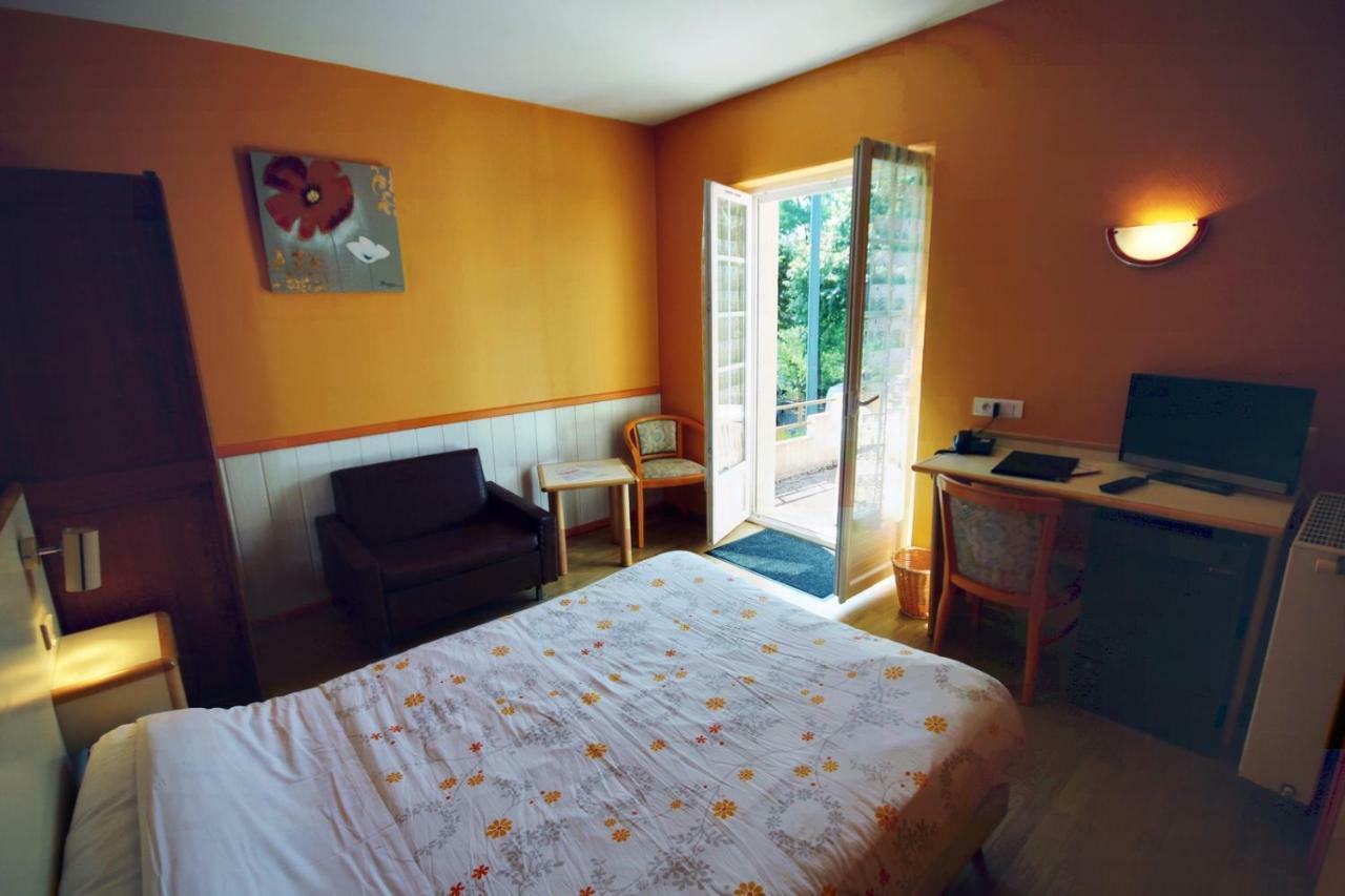 Les Messageries Saint-Flour (Cantal) Quarto foto